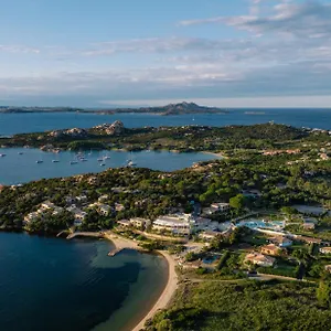 5* Resort 7pines Sardinia - A Destination By Hyatt